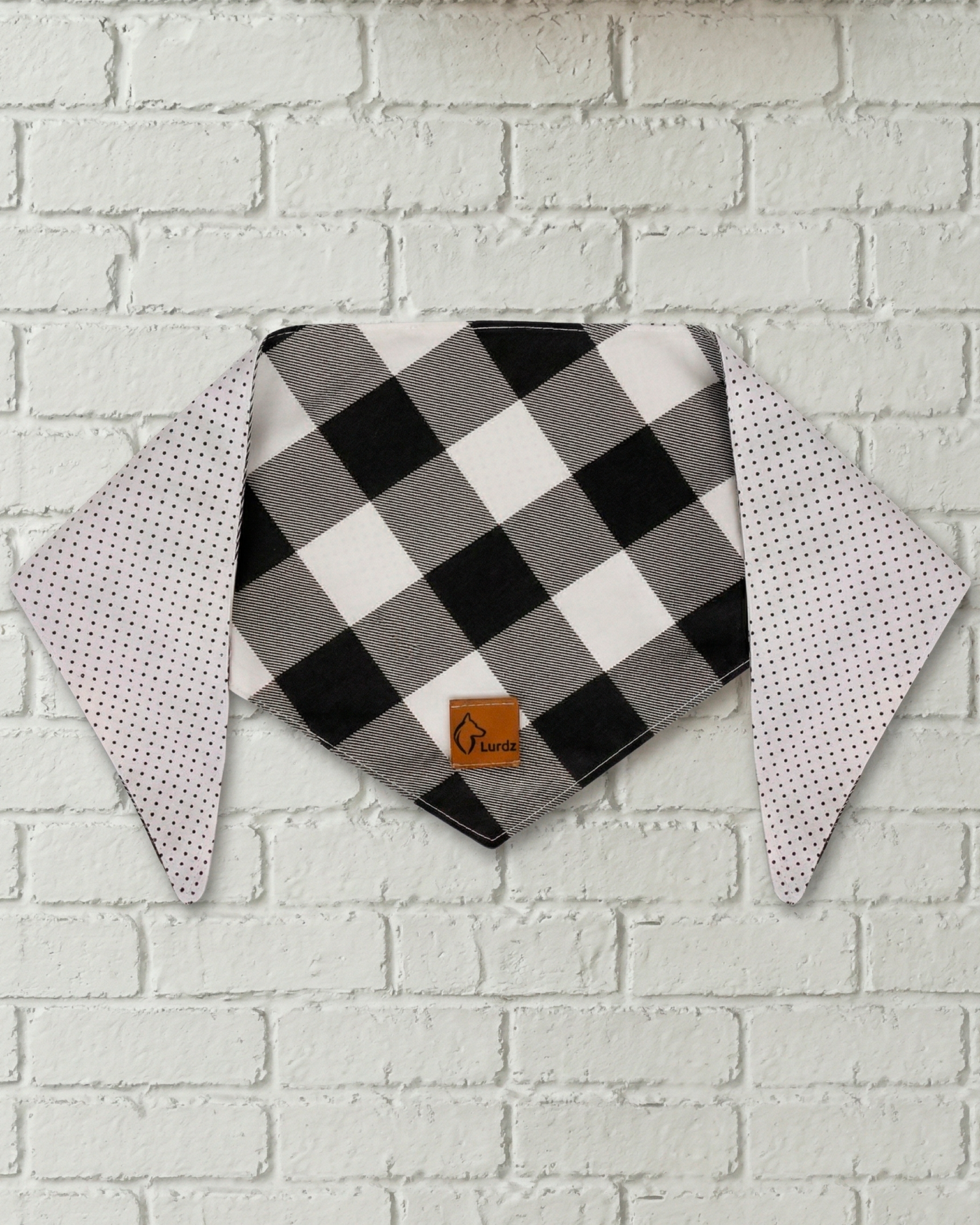 Bandana Xadrez Dupla Face Poá Branco e Preto